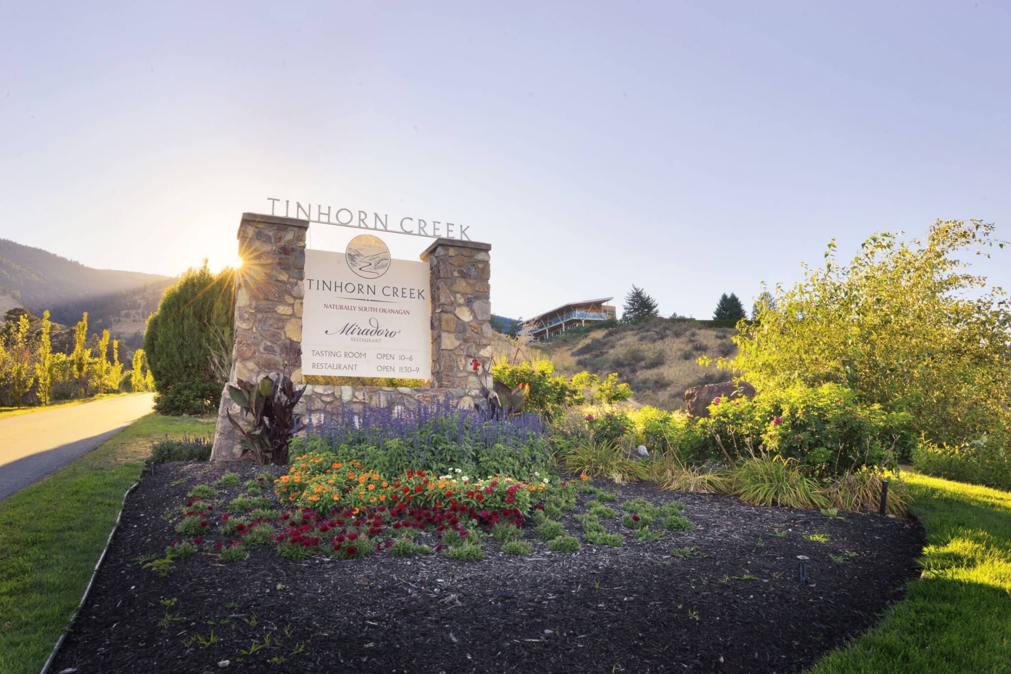 Tinhorn Creek Vineyards